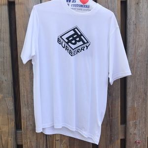 NWT 100% Authentic new Burberry t-shirt
